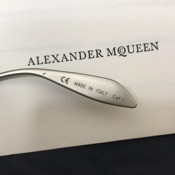 Alexander McQueen 65MM Oversized Crystal Sunglasses - Picture 6 of 10